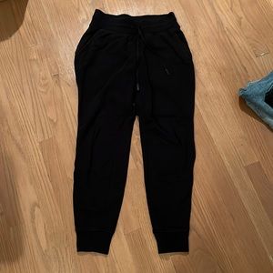 Lululemon joggers